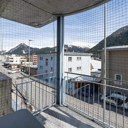 Ruetiboda Bis 17 Personen Apartment Davos