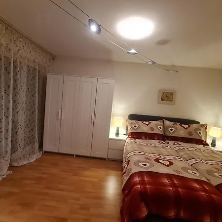 Appartement Ruetiboda Bis 17 Personen