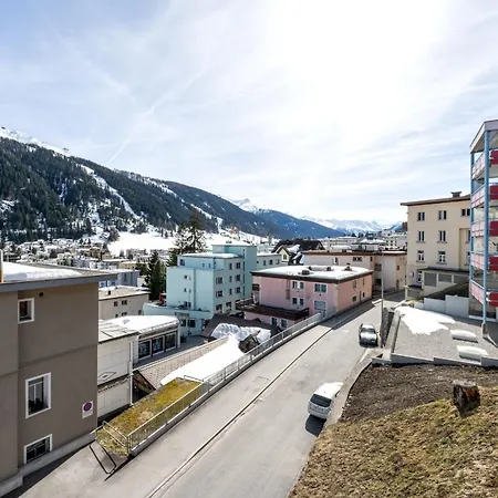 Apartamento Rütiboda Bis 17 Personen Davos